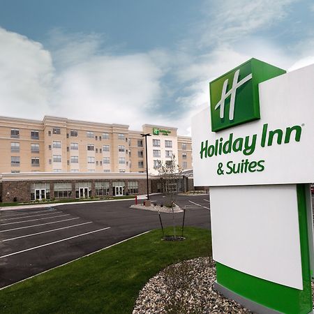 Holiday Inn Hotel & Suites - Mount Pleasant By Ihg Ngoại thất bức ảnh