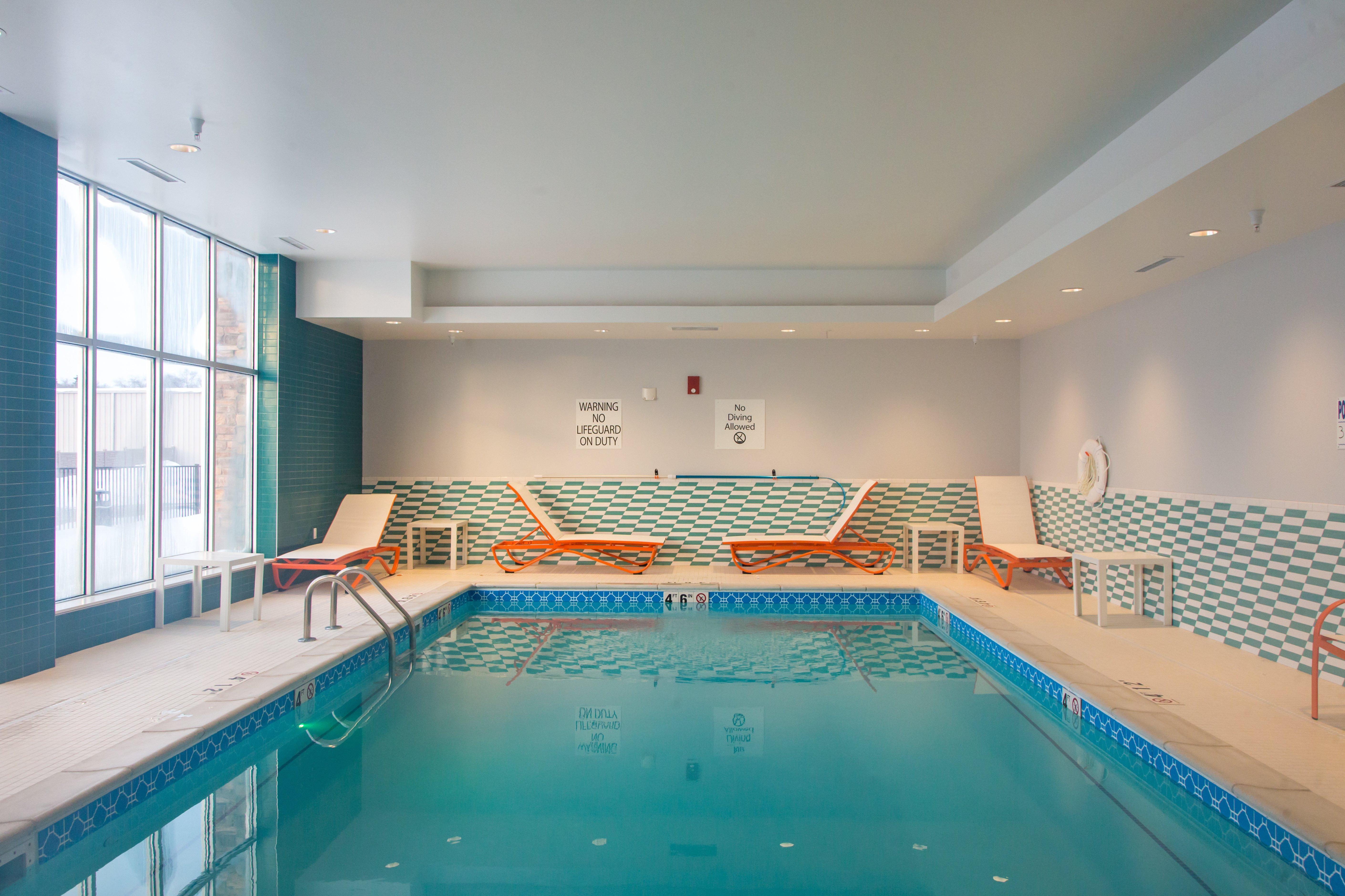 Holiday Inn Hotel & Suites - Mount Pleasant By Ihg Ngoại thất bức ảnh
