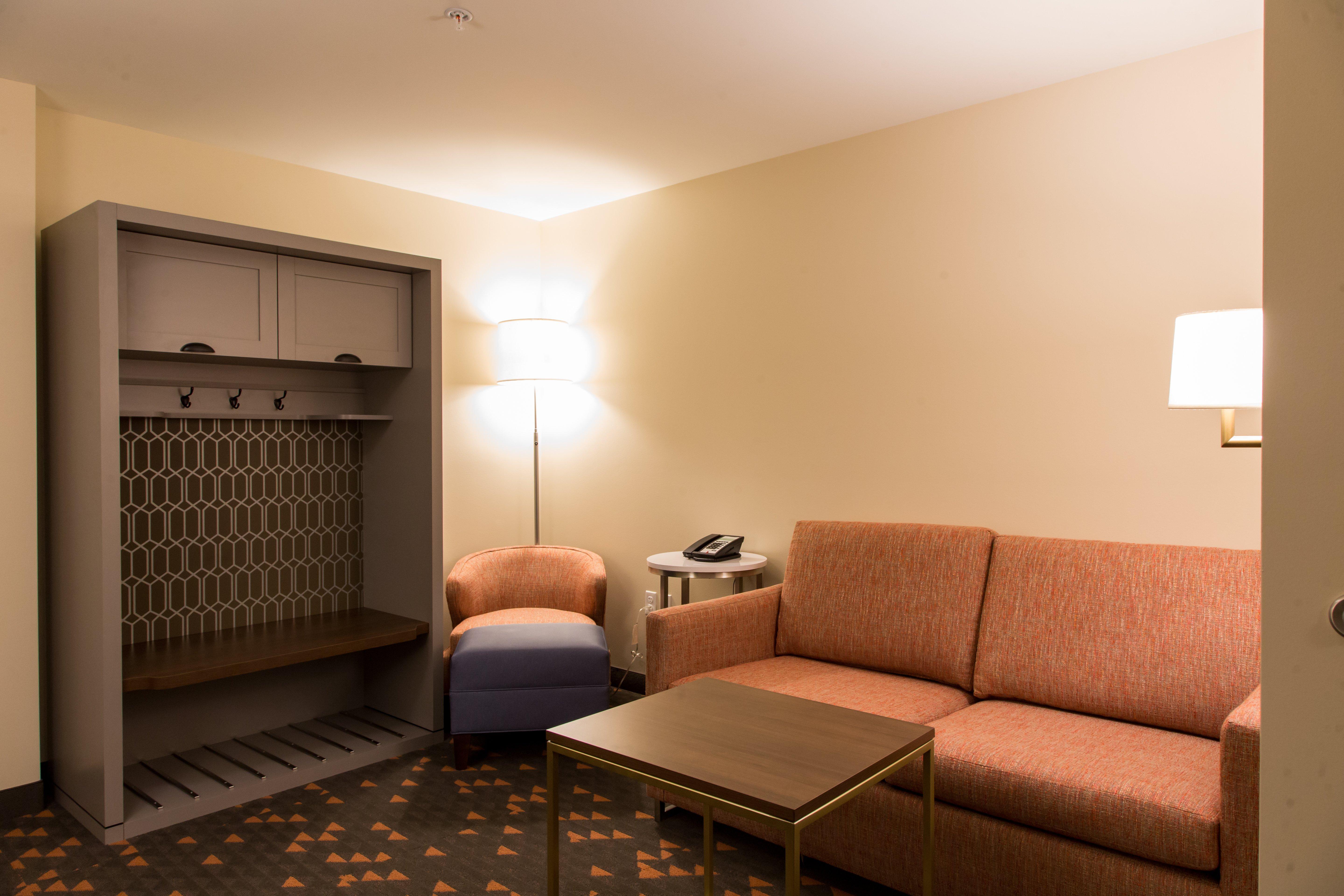 Holiday Inn Hotel & Suites - Mount Pleasant By Ihg Ngoại thất bức ảnh