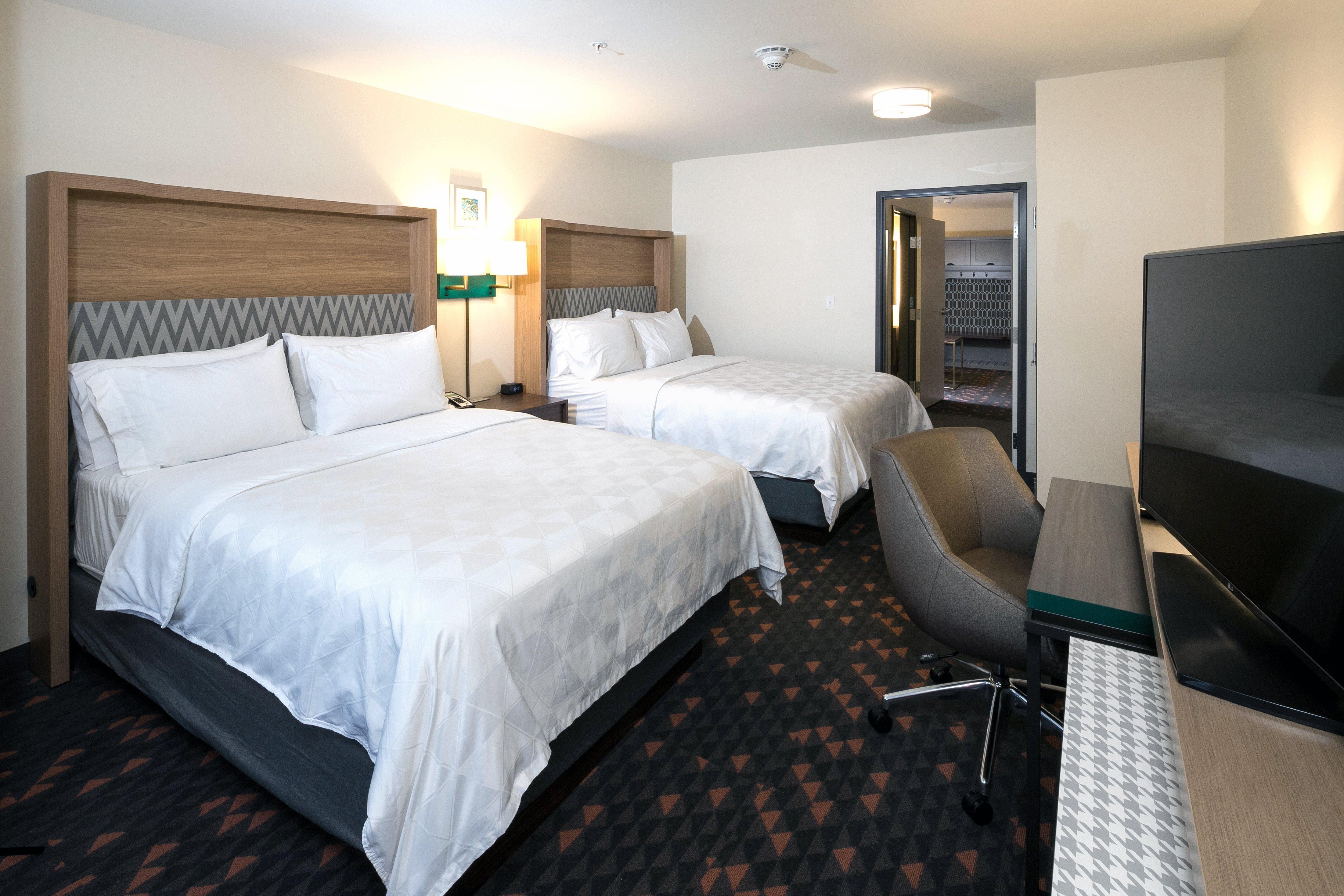 Holiday Inn Hotel & Suites - Mount Pleasant By Ihg Ngoại thất bức ảnh