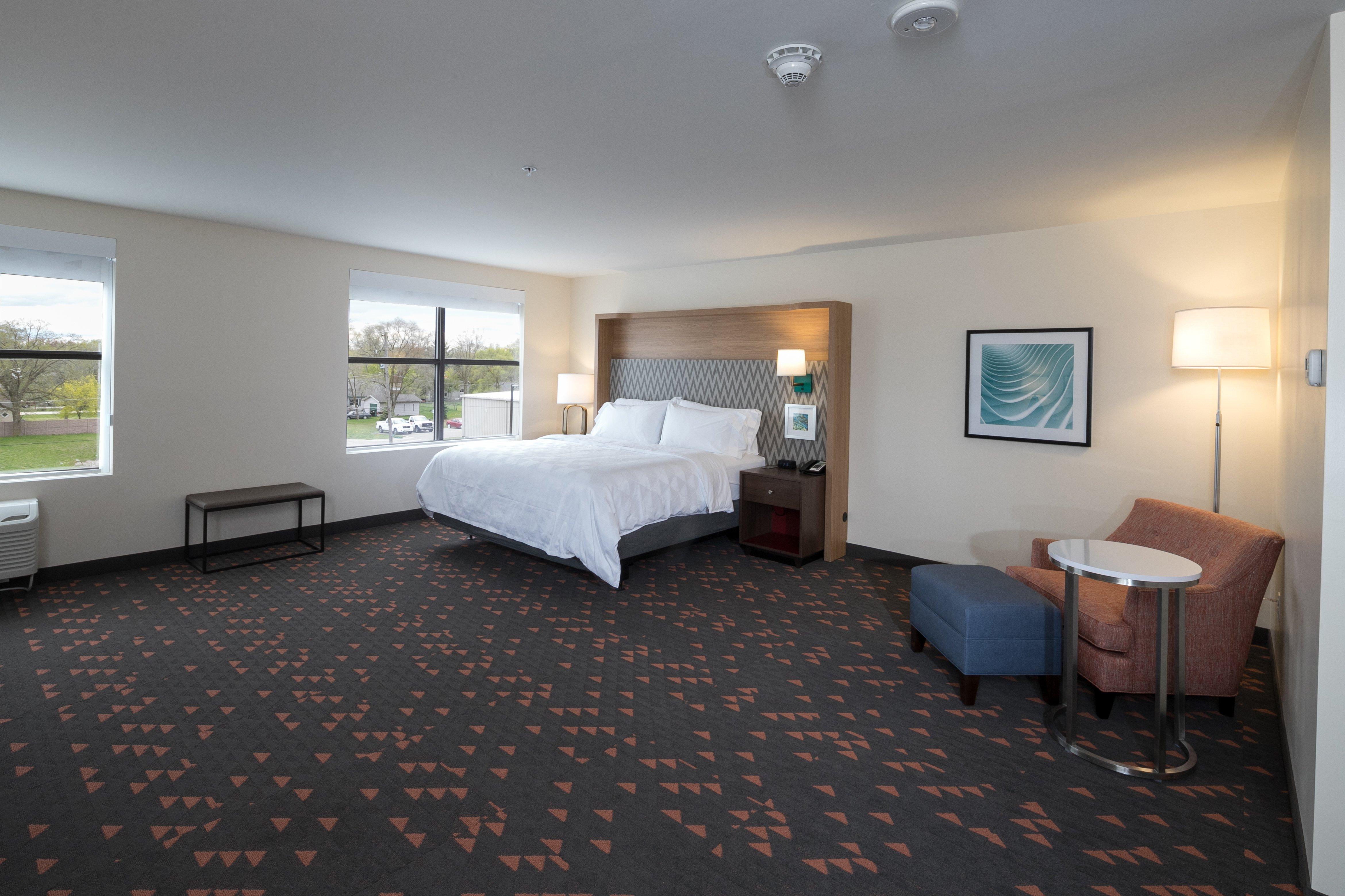 Holiday Inn Hotel & Suites - Mount Pleasant By Ihg Ngoại thất bức ảnh