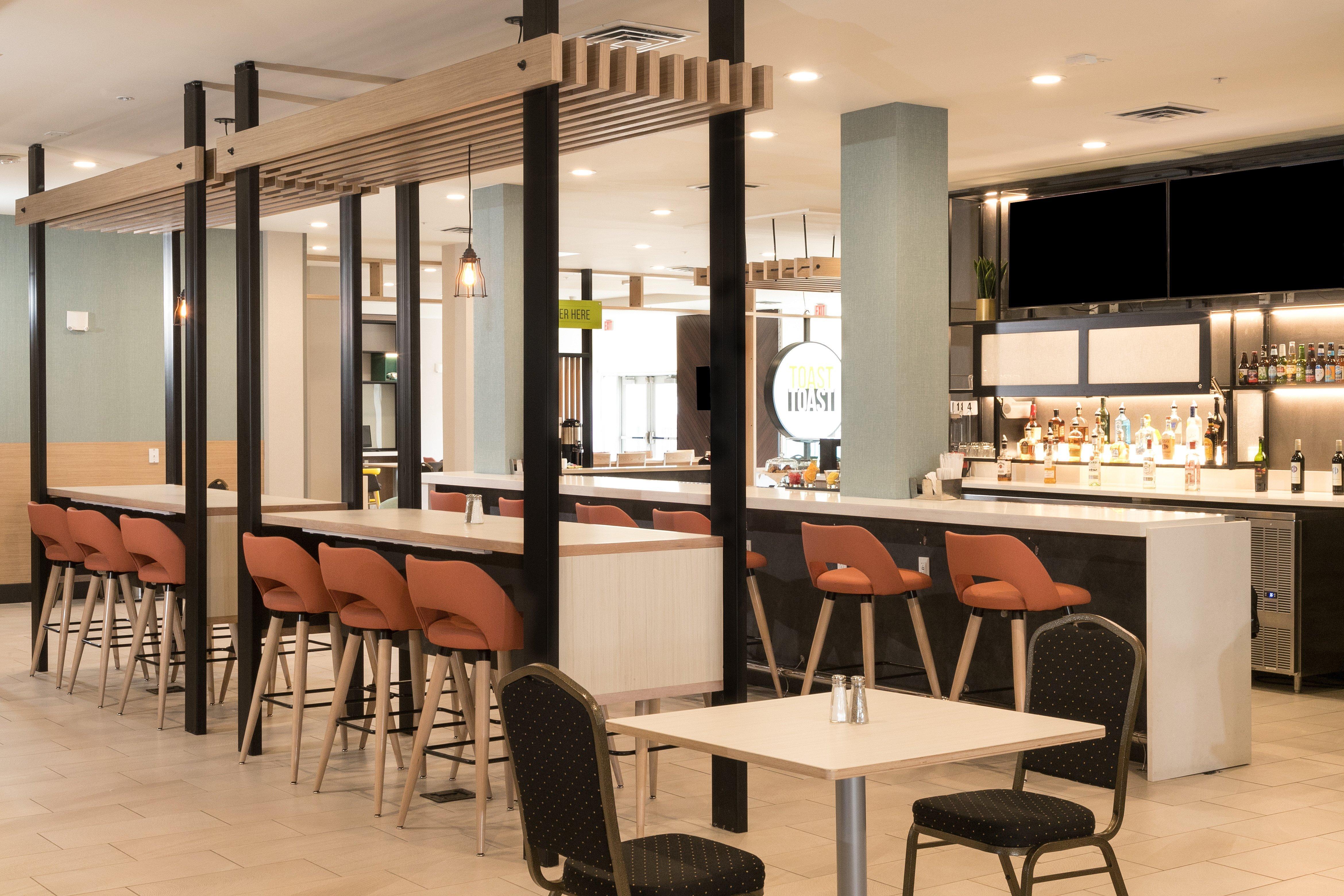 Holiday Inn Hotel & Suites - Mount Pleasant By Ihg Ngoại thất bức ảnh